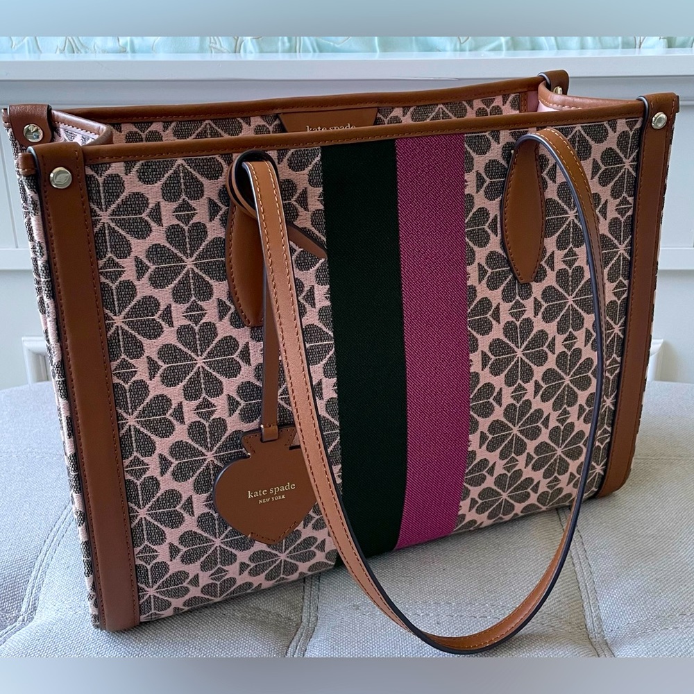 Kate Spade Handbag 👜 ✨💗💚